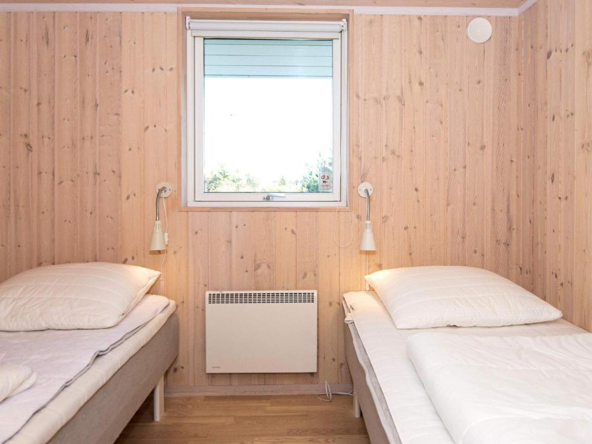 6 Person Holiday Home In Knebel Ørby Quarto foto